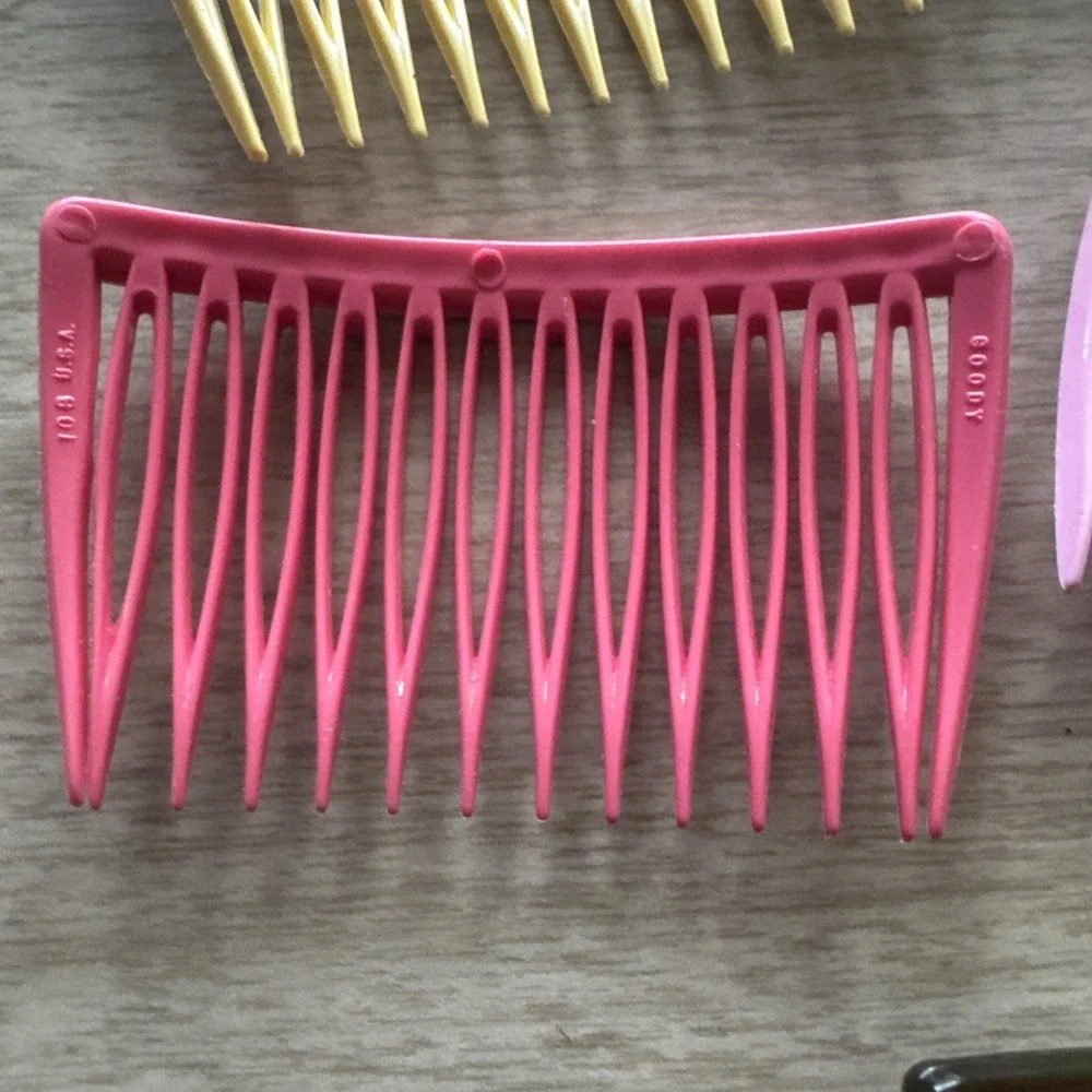 Vtg Lot of 17 GOODY Hair Combs Side Combs 1980s Retro 2-2.5